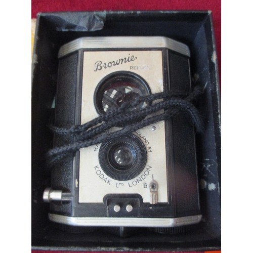 77 - VINTAGE CONWAY BOX CAMERA IN CASE, TOGETHER WITH A KODAK BROWNIE REFLEX AND A BELL & HOWELL AUTOLOAD... 