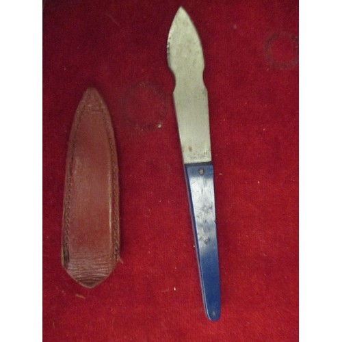 72A - COLLECTION OF THREE KNIVES FIRST A WWII COMMANDO STILETTO HAS A STAMP ON GUARD BUT NOT SURE, A MEDIE... 