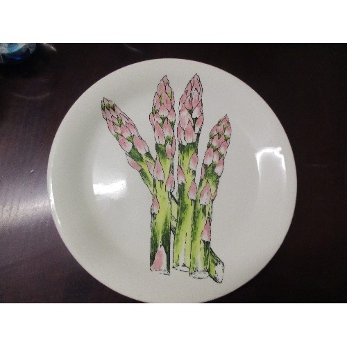 5 - A CLARICE CLIFF ROYAL STAFFORDSHIRE ASPARAGUS PLATE FROM THE 