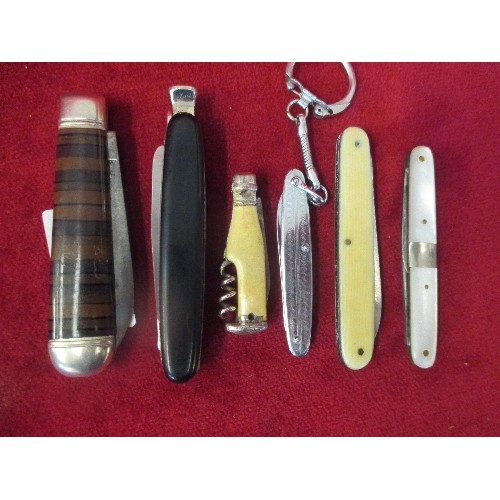 99 - COLLECTION OF 6 PENKNIVES / POCKET KNIVES INCLUDING BEER BOTTLE, PARKER SMOKERS KNIFE WITH PIPE TAMP... 