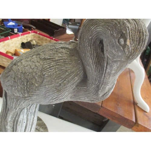 449A - HERON CONCRETE GARDEN ORNAMENT. 54CM H.