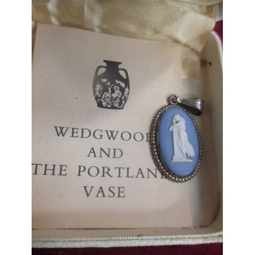 27 - WEDGWOOD BLUE JASPER OVAL PENDANT IN STERLING SILVER MOUNT - WITH ORIGINAL BOX