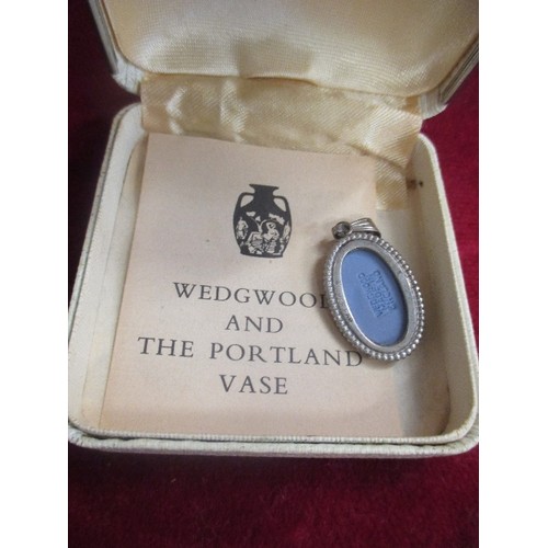 27 - WEDGWOOD BLUE JASPER OVAL PENDANT IN STERLING SILVER MOUNT - WITH ORIGINAL BOX