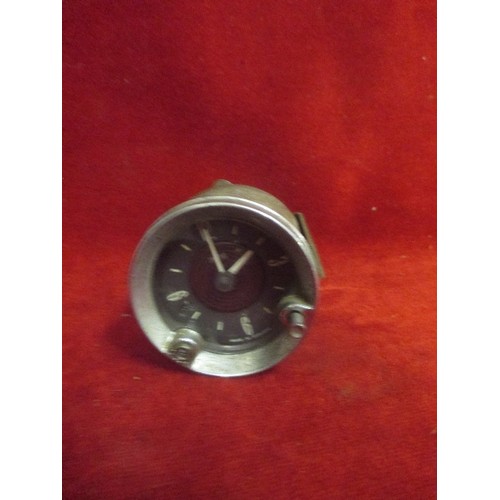 233 - 1960 SMITHS CE.3112-00 CAR CLOCK. MORRIS MINOR?