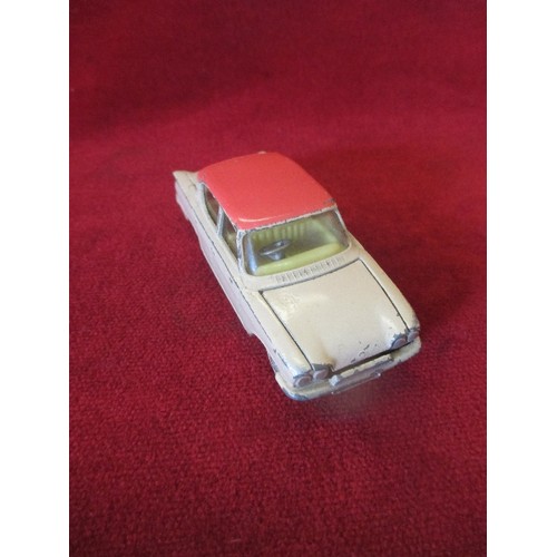 71 - CORGI DIE CAST MODEL. FORD CONSUL 315.