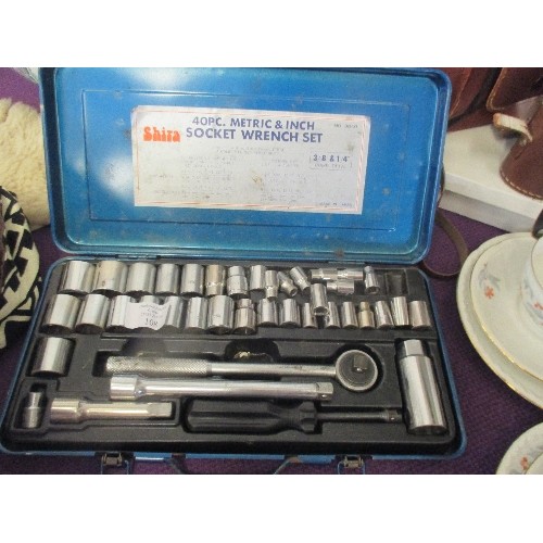 108 - SOCKET WRENCH SET. 40 PIECE METRIC & INCH.