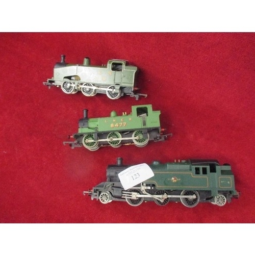 123 - TRIANG STEAM TRAINS / LOCOMOTIVES X 3.