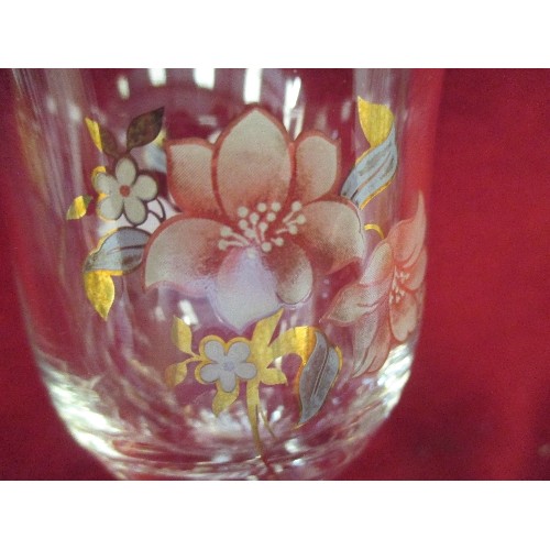 170 - SET OF 6 FLORAL WINE GLASSES. BOXED.