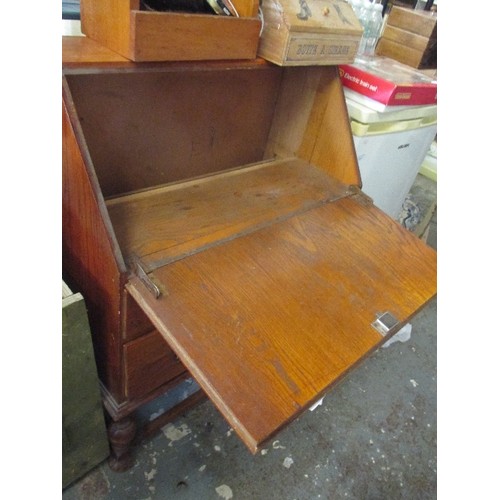 391 - 1930'S OAK BUREAU - PROJECT - NEEDS SOME ATTENTION