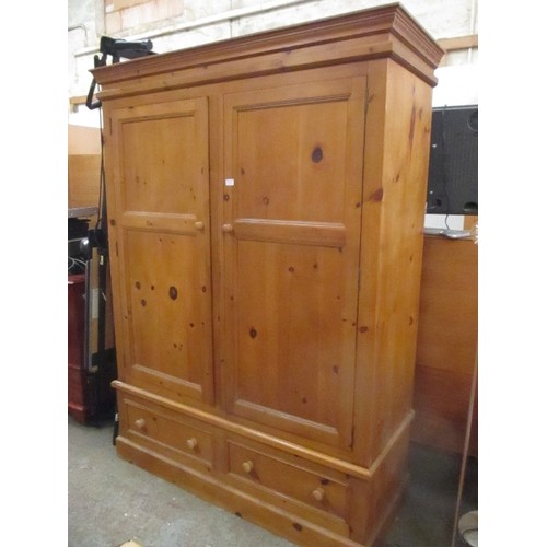 435 - LARGE PINE DOUBLE WARDROBE WITH DRAWERS BELOW - 146CM X 58CM X 198CM