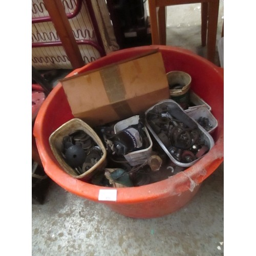 484 - LARGE RED PLASTIC TUB FULL OF WORKSHOP ITEMS - SCREWS, NUTS & BOLTS, WASHERS ETC - SEVERAL KILOS OF ... 