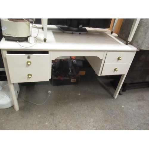 426 - VINTAGE WOODEN KNEEHOLE DESK WITH 4 DRAWERS  - PAINTED OFF WHITE - 134CM X 74XM X 78CM