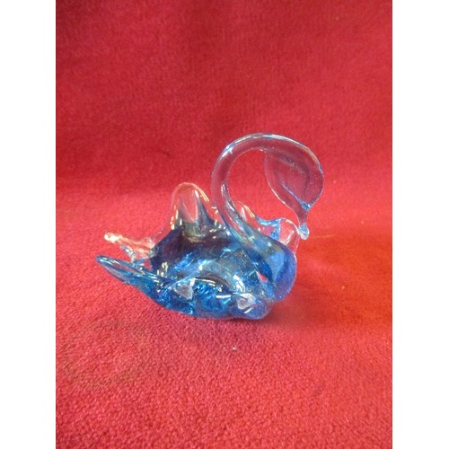 18 - LANGHAM GLASS BLUE SWAN WITH PAPER LABEL AND ETCHED SIGNATURE 