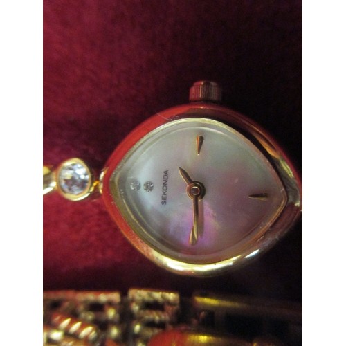 45 - 3 X SEKONDA LADIES WRIST WATCHES WITH GILT METAL STRAPS