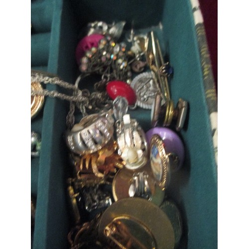 54 - JEWELLERY BOX WITH CONTENTS OF COSTUME JEWELLERY - NECKLACES, BRACELETS, BROOCHES, EARRINGS