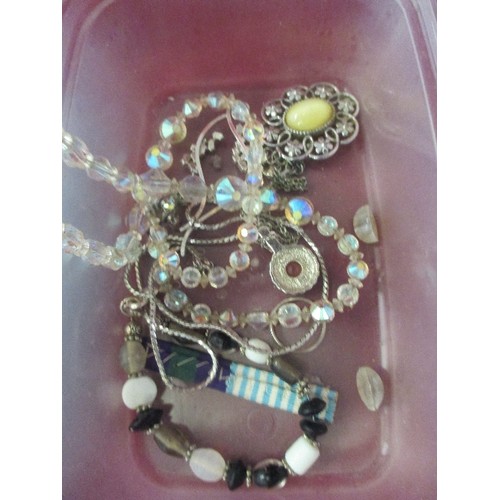 56 - 2 X TUBS OF COSTUME JEWELLERY - MOSTLY NECKLACES AND BEADS - SHELL, GLASS ETC