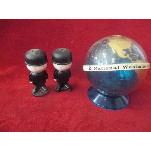 59 - VINTAGE NAT WEST BANK GLOBE MONEY BOX AND A 