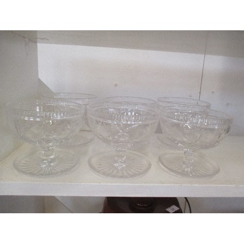 72 - 6 VINTAGE CUT-GLASS SUNDAE DISHES.