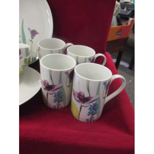 119 - PORTMEIRION 'WATER GARDEN' SET INCLUDES LARGE PLATES, BOWLS & MUGS.