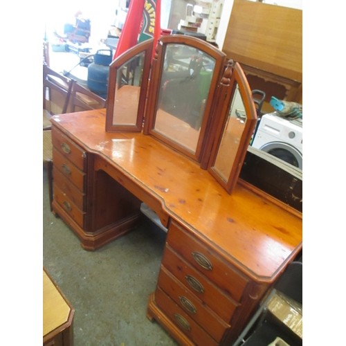 294 - CHATEAU BY DUCAL LARGE DRESSING TABLE WITH 8 DRAWERS AND TRIPLE MIRROR