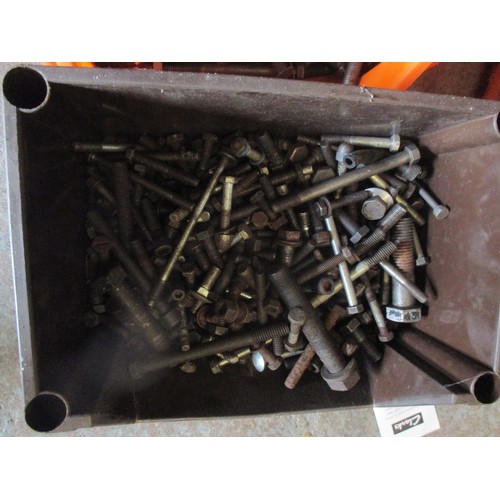 474 - 2 X BOXES OF BOLTS AND AN EXTENSION LEAD