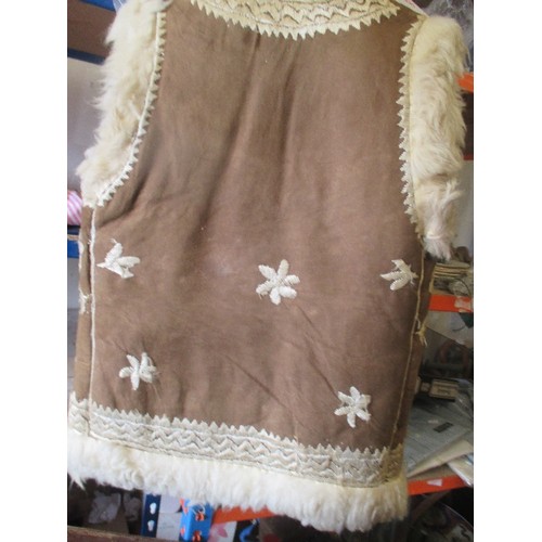 476 - VINTAGE AFGHAN 1970'S SHEEPSKIN EMBROIDERED WAISTCOAT / VEST - SIZE SMALL