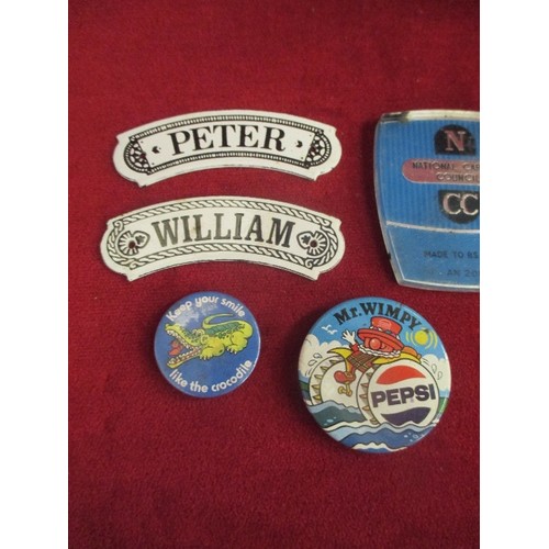 82 - SMALL SELECTION OF VINTAGE BADGES, INC BRITISH LEYLAND, MR WIMPY, USSR 68 ETC