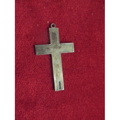 27 - VINTAGE SILVER PENDANT CROSS MARKED 