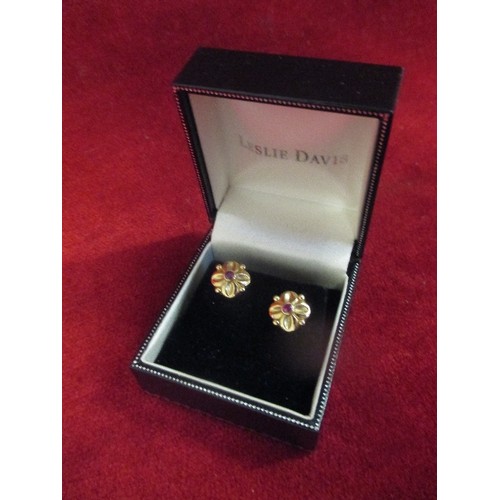 35 - PAIR 9CT GOLD EARRINGS WITH PURPLE STONE - FLOWER SHAPE