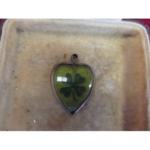 59 - ANTIQUE AND VINTAGE JEWELLERY INC BLOODSTONE SPINNING FOB, 4 LEAF CLOVER HEART PENDANT ETC