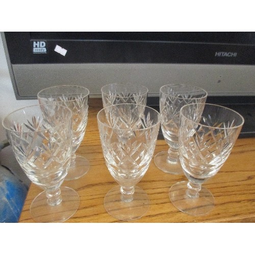 122A - 6 X CUT GLASS WINE GLASS AND A BOX OF DRINKING GLASSES, TUMBLERS ETC AND OTHER GLASSWARE