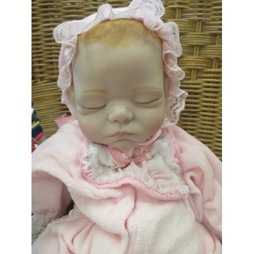 351 - IT'S A GIRL -  THE ASHTON DRAKE COLLECTION - BABY DOLL