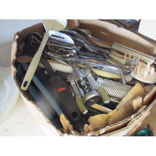 401 - BOX OF CUTLERY AND KITCHEN UTENSILS