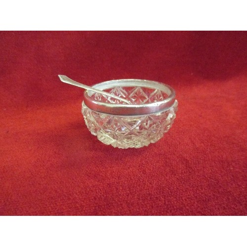 34 - CUT GLASS SALT WITH SILVER RIM, BIRM 1920, TOGETHER WITH A SILVER SALT SPOON BIRM 1904