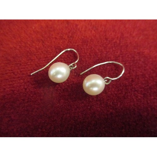 50 - A PAIR OF 925 SILVER EARRINGS WITH CULTURED PEARL DROPS