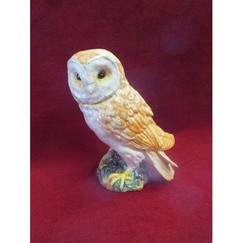 11 - BESWICK TAWNY OWL - MODEL 1046 - IMPRESSED MARKS - 20CM