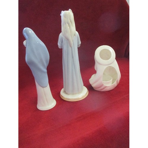 15 - THREE PORCELAIN FIGURES INCLUDING A 20TH CENTURY GIRL PRAYING BY GIOVANNI RONZAN, BASSANO, ITALY, 25... 