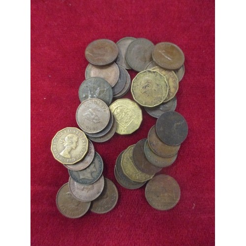 198 - BAG OF FARTHINGS AND THREEPENNY BITS - VICTORIA TO ELIZABETH. INCLUDES VICTORIA FARTHING 1878 & 1886