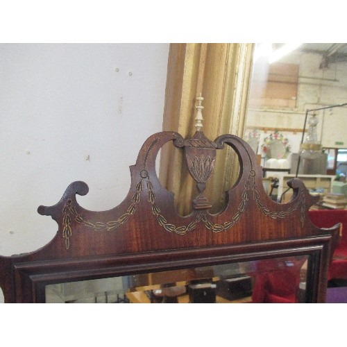 244 - EARLY 20TH CENTURY GEORGIAN STYLE MIRROR WITH BEVELLED GLASS. UNUSUAL CARVED DESIGN WITH RAISED BARB... 