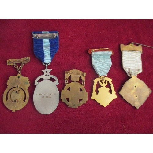 132 - 5 X EARLY TO MID 20TH CENTURY MASONIC MEDALS INC ROYAL MASONIC INSTITUTION FOR GIRLS 1953 - STEWARD,... 