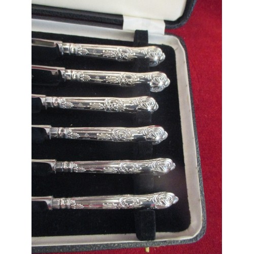 90 - SET OF SILVER HANDLED PASTRY KNIVES - KINGS PATTERN - SHEFFIELD 1937