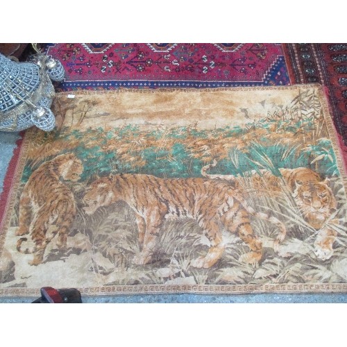 258 - VINTAGE CHENILLE TAPESTRY RUG OR WALL HANGING WITH RED FRINGE - DEPICTING TIGERS - APPROX 6 FT X 4 F... 