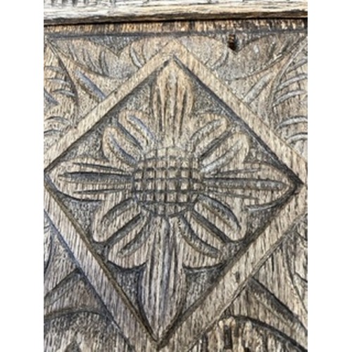 448 - EARLY ENGLISH CARVED OAK PANEL - 23CM X 34CM