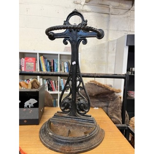 449 - AN ORIGINAL VICTORIAN CAST IRON STICK STAND - DIAMOND REGISTRATION MARK FOR 1863 - OLD REPAIR TO LH ... 