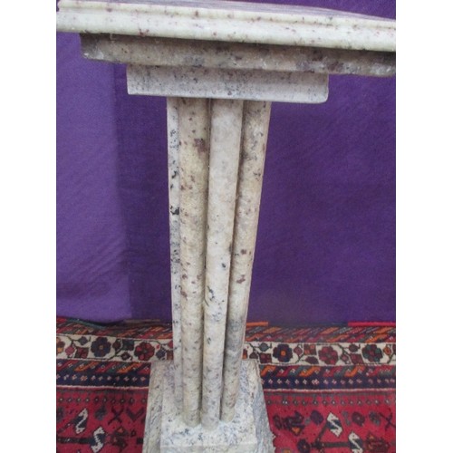 464 - A BEAUTIFUL QUALITY MARBLE PLINTH - FLUTED COLUMN - PALE GREY GREEN WITH BROWN SPECKS - HEAVY PIECE ... 