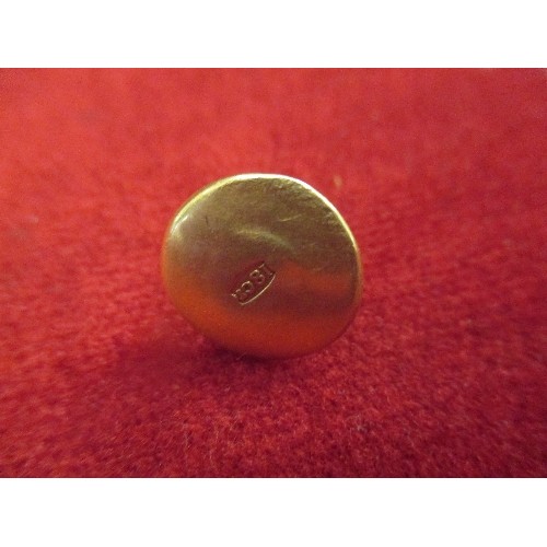 27A - 18Ct SHIRT STUD 1.97Gr IN WEIGHT