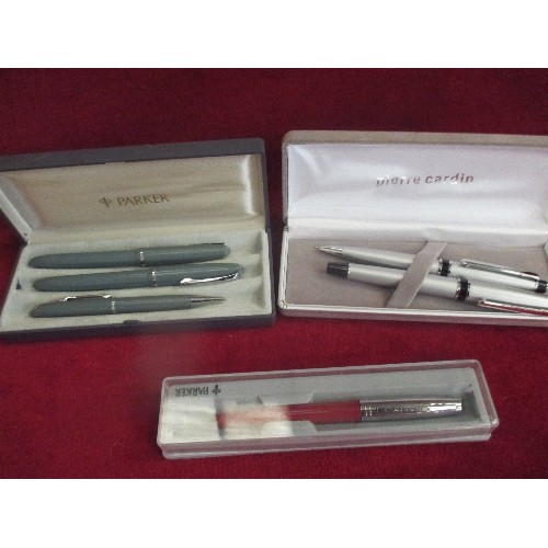 126A - LARGE COLLECTION OF PENS INC FOUNTAIN PENS , BALLPOINT & PENCILS. INCLUDES PARKER, PLATIGNUM, CONWAY... 