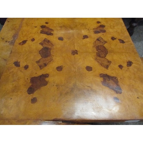 445 - EGYPTIAN ART DECO STYLE TABLE IN EXOTIC HONEY COLOURED VENEER - UNUSUAL ASSYMETRICAL LEGS