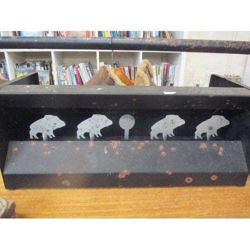 449A - VINTAGE WILD BOAR FAIRGROUND SHOOTING TARGET - 50CM X 22CM X 20CM