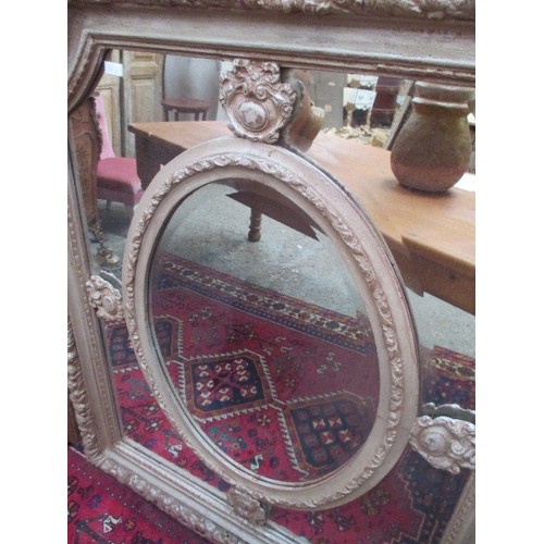 467 - A LARGE AND IMPRESSIVE EMPIRE STYLE GILT FRAMED WALL MIRROR - THE CARVED AND MOULDED FRAME WITH FRUI... 